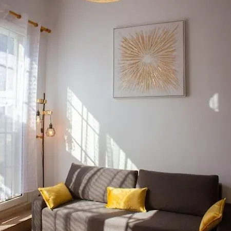 Apartment Le Sunny - Parking Entree Prive Albertville